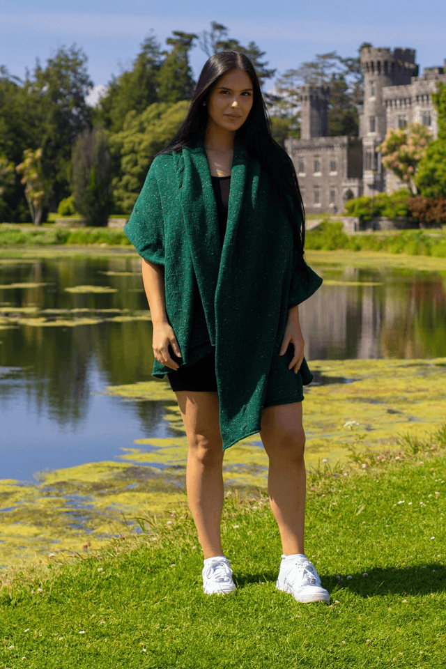 Extra large scarf with cable design