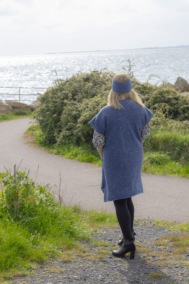 Sleeveless cardigan